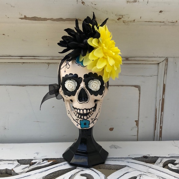 Crocheted bear - Picture 7 of 7